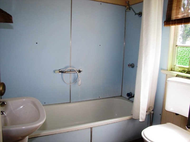 52 Macaulay Street, Coorparoo QLD 4151