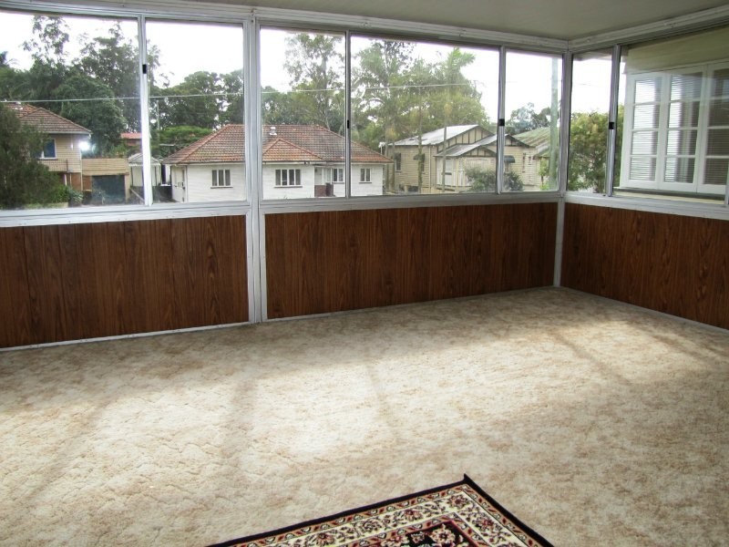 29 Rawson Street, Wooloowin QLD 4030