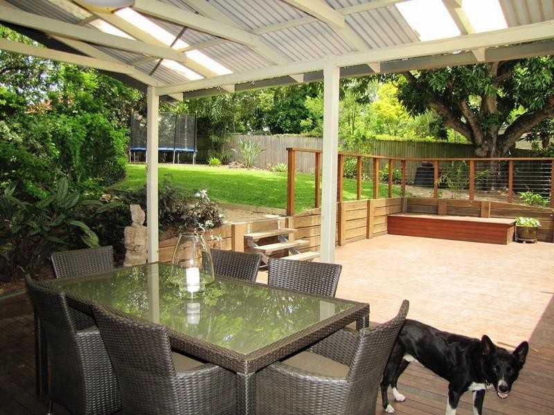 252 Days Road, Grange QLD 4051