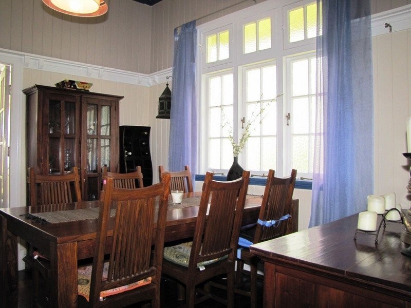 252 Days Road, Grange QLD 4051