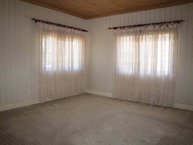 29 Bega Street, Grange QLD 4051