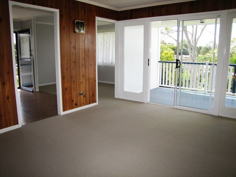 22 Maryland Street, Stafford Heights QLD 4053