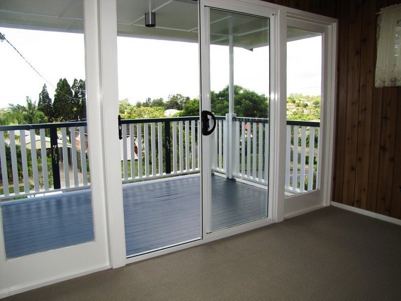 22 Maryland Street, Stafford Heights QLD 4053