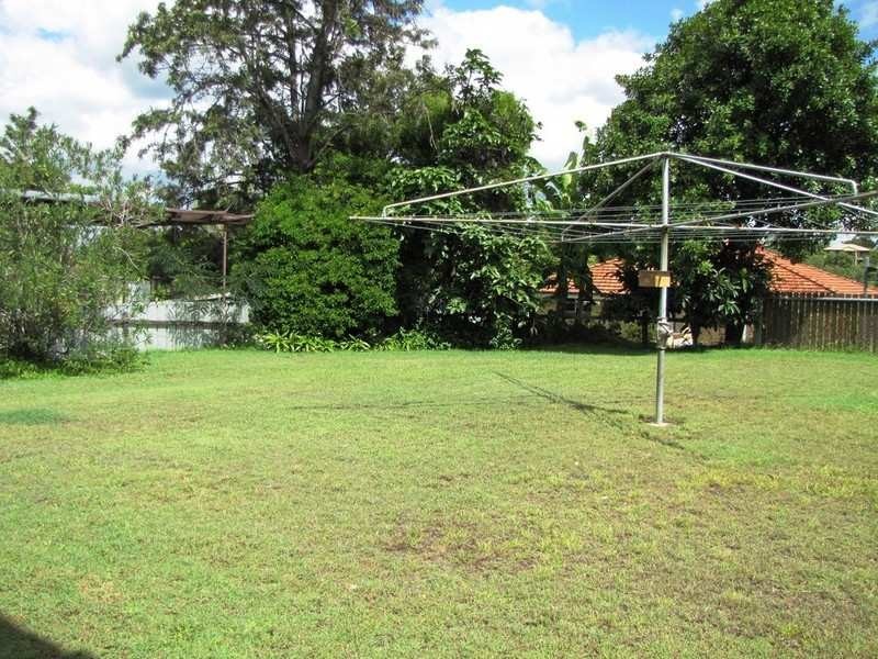 22 Maryland Street, Stafford Heights QLD 4053