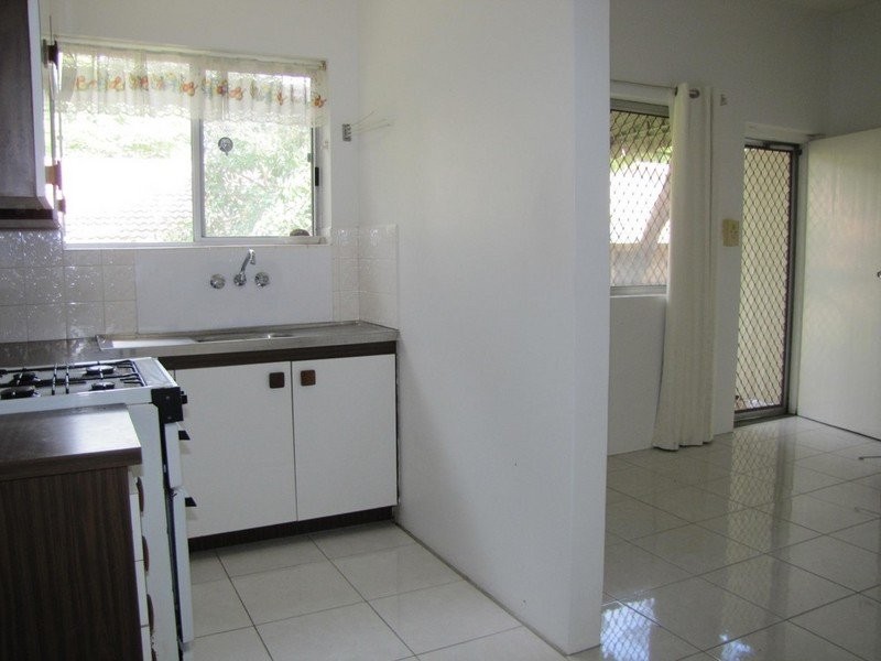 2/24 Camborne Street, Alderley QLD 4051