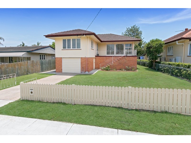 12 Mountridge Street, Everton Park QLD 4053