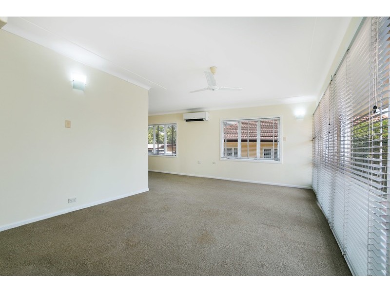 12 Mountridge Street, Everton Park QLD 4053