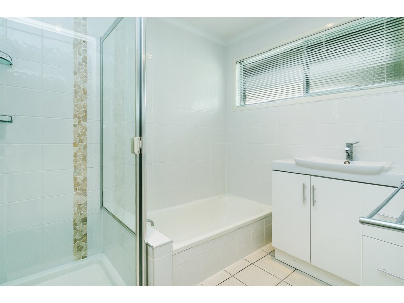 38 Hoffman Street, Mcdowall QLD 4053