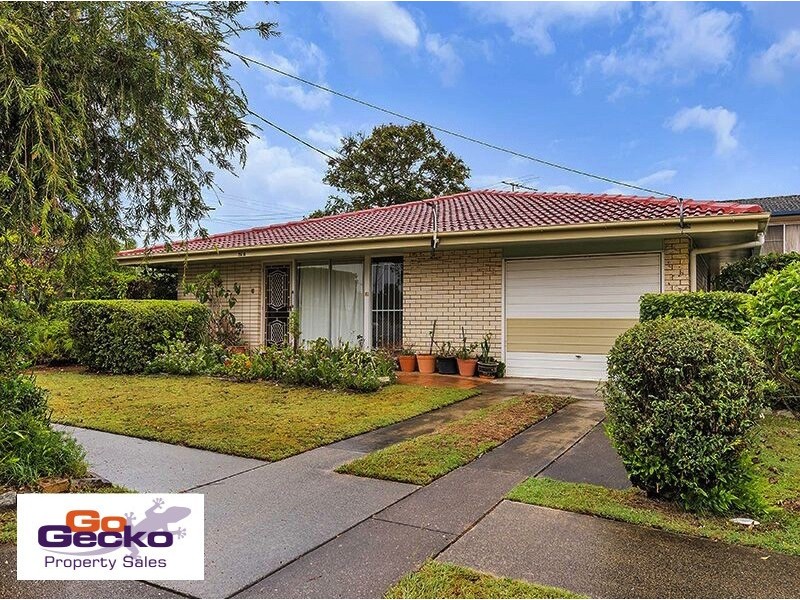 51 Georgina Street, Woody Point QLD 4019