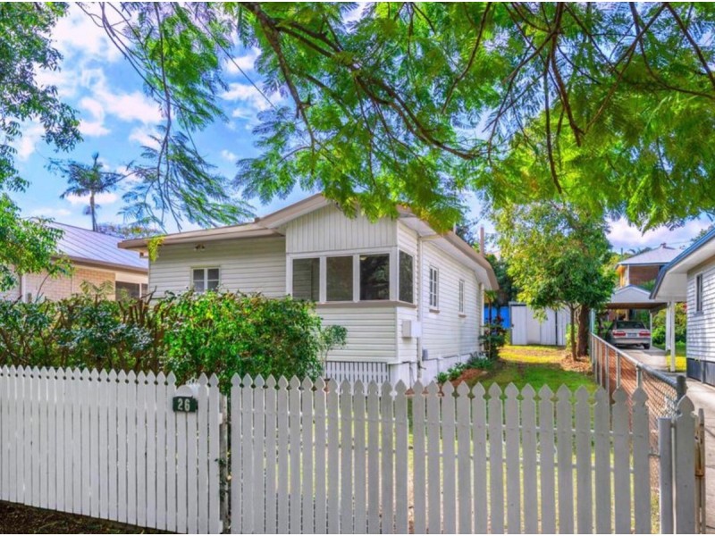 26 Agnew Street, Sandgate QLD 4017