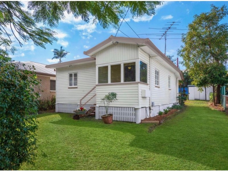 26 Agnew Street, Sandgate QLD 4017