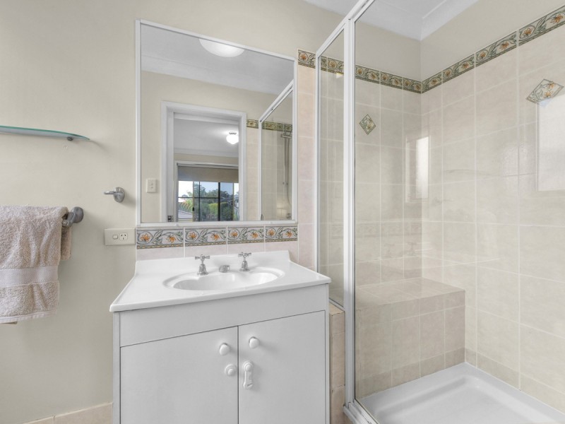 74 Reginald Avenue, Arana Hills QLD 4054