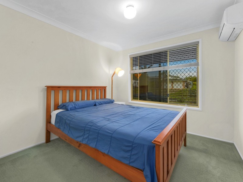 74 Reginald Avenue, Arana Hills QLD 4054