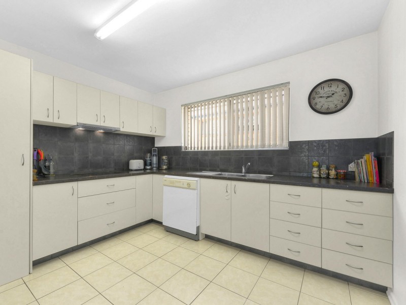 2/9 Trackson Street, Alderley QLD 4051