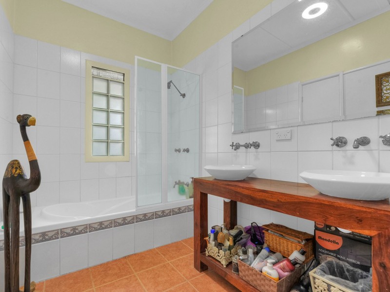 352 Wardell Street, Enoggera QLD 4051