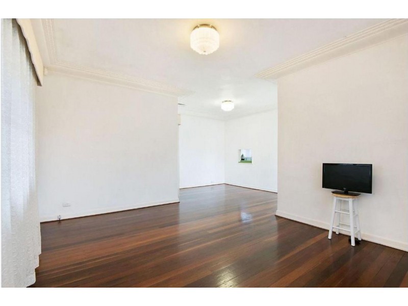24 Dawn Street, Kedron QLD 4031