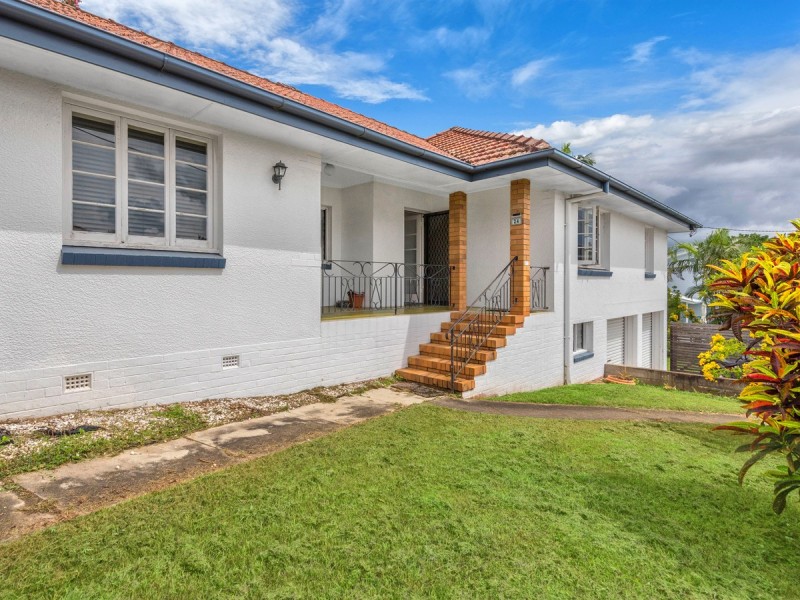 24 Dawn Street, Kedron QLD 4031
