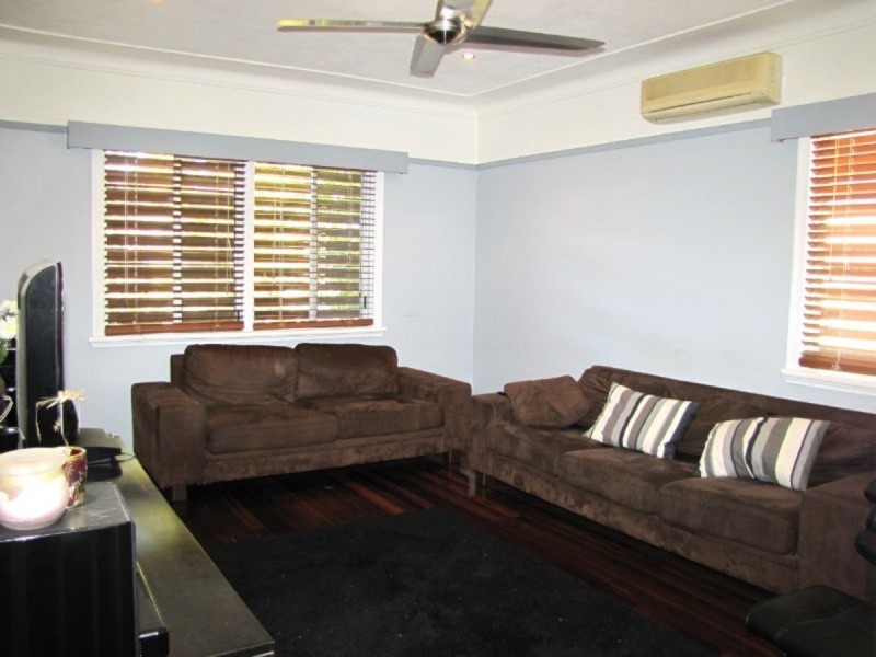 14 High Street, Brighton QLD 4017