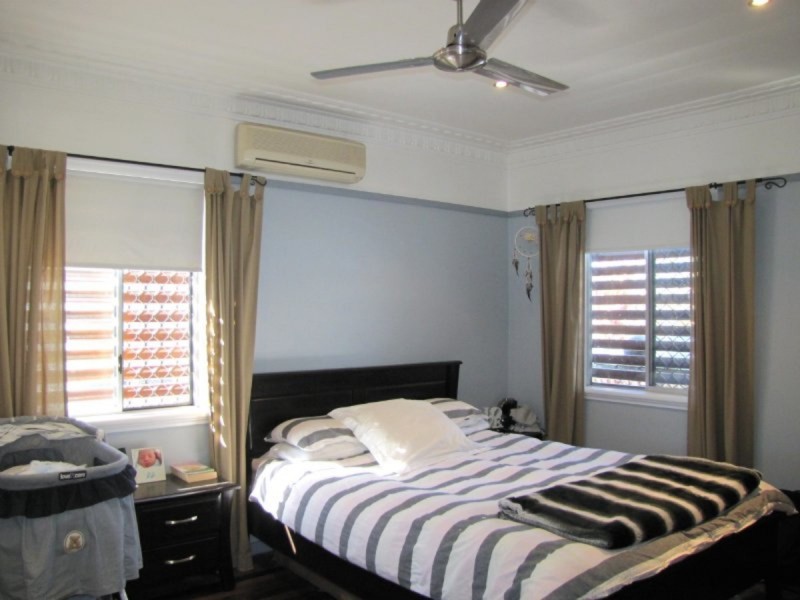 14 High Street, Brighton QLD 4017