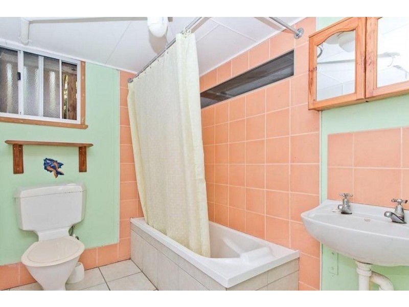 99 Glen Retreat Road, Mitchelton QLD 4053