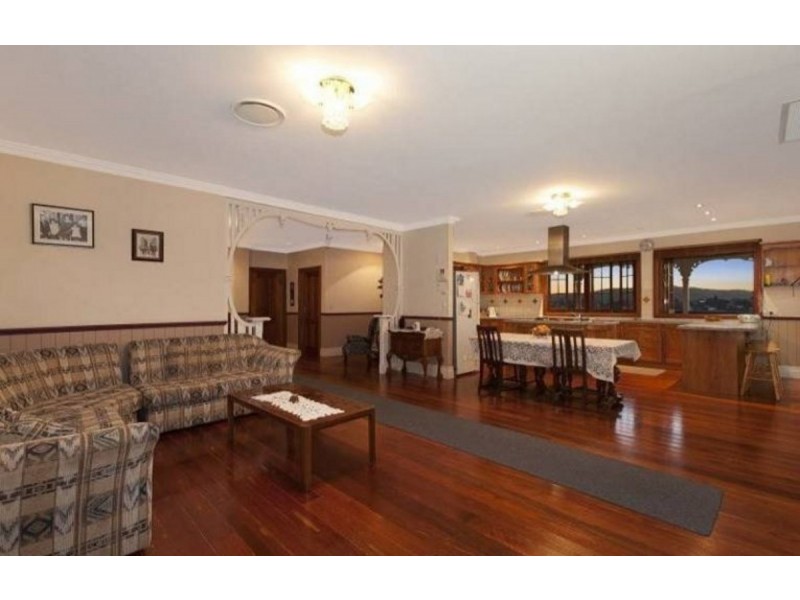 9 Colston Road, Grange QLD 4051