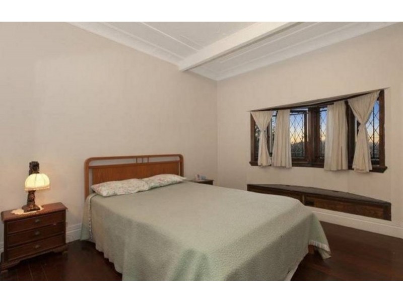 9 Colston Road, Grange QLD 4051