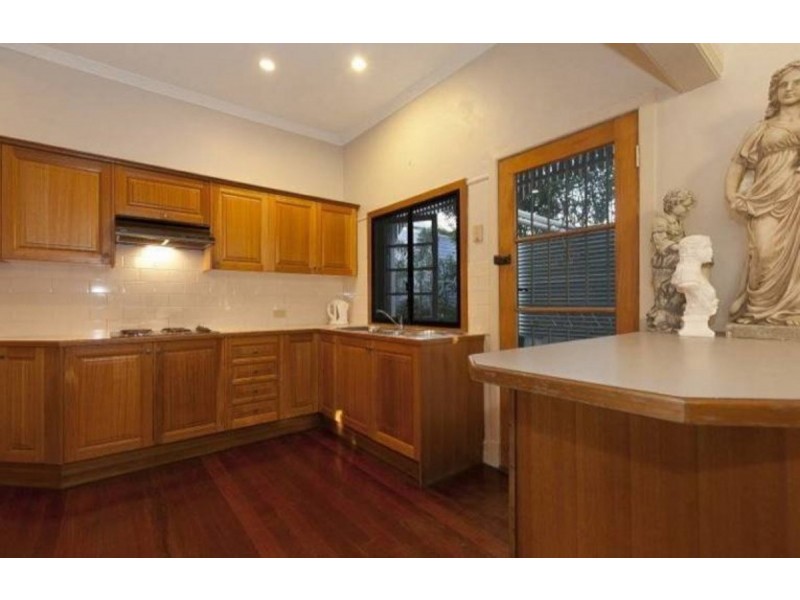 9 Colston Road, Grange QLD 4051