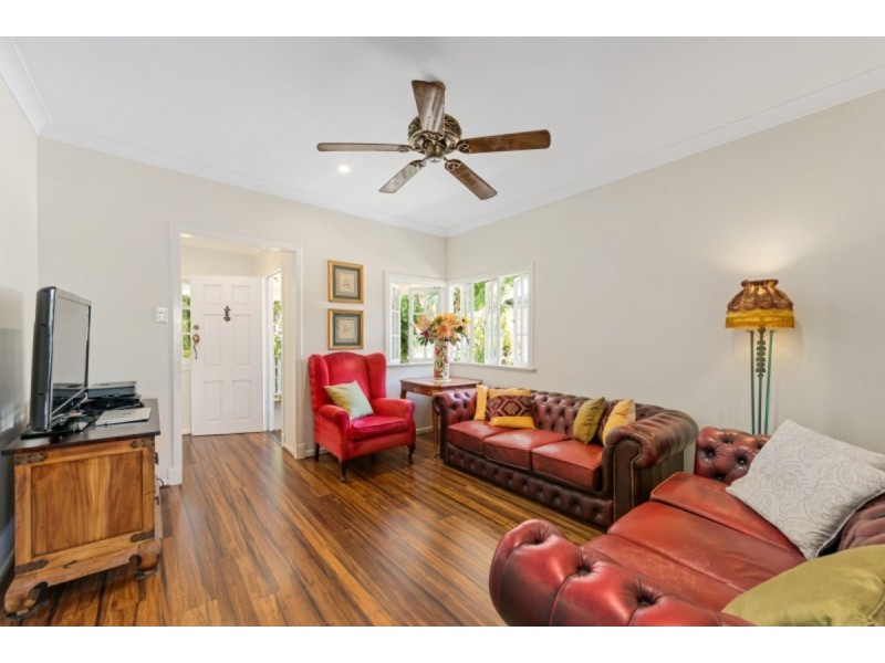 118 Holmes Street, Brighton QLD 4017