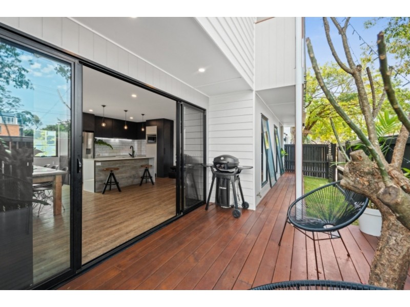 4 Turner Road, Kedron QLD 4031