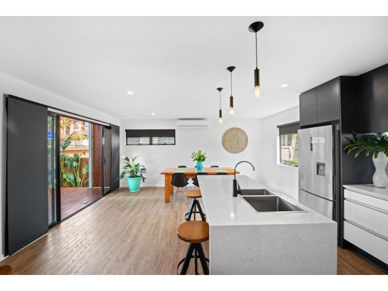 4 Turner Road, Kedron QLD 4031