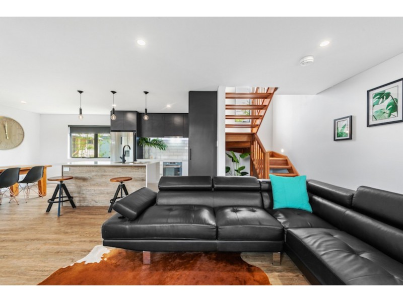 4 Turner Road, Kedron QLD 4031