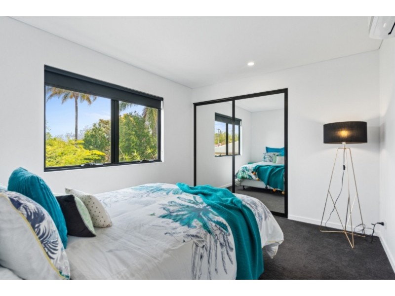 4 Turner Road, Kedron QLD 4031