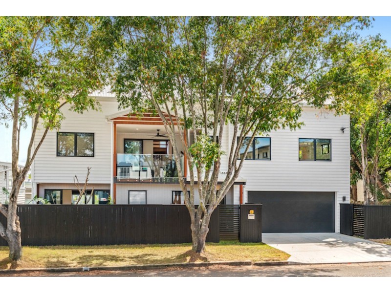 4 Turner Road, Kedron QLD 4031