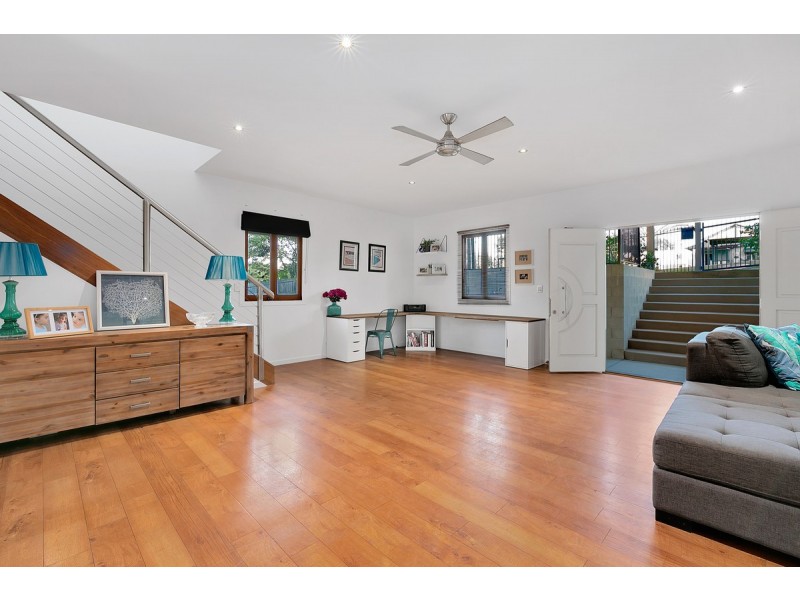 719 South Pine Road, Everton Park QLD 4053