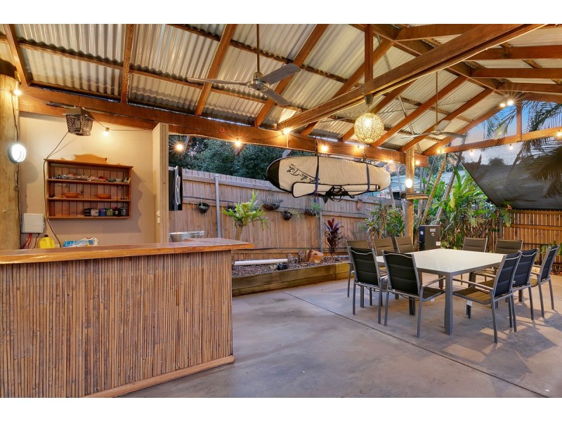 719 South Pine Road, Everton Park QLD 4053