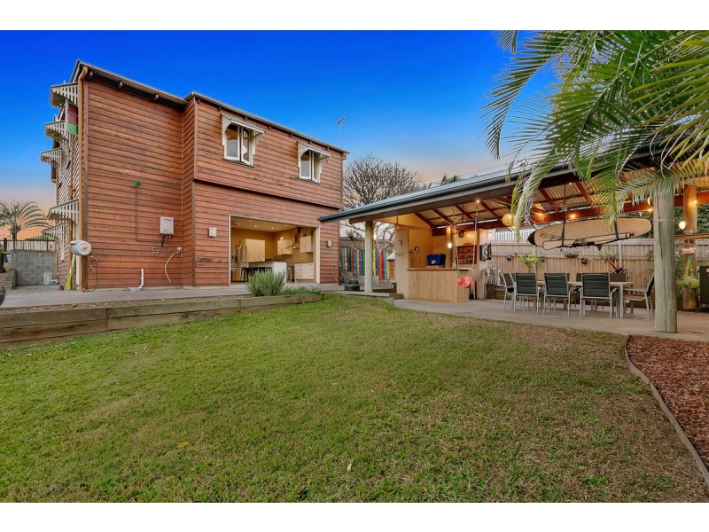 719 South Pine Road, Everton Park QLD 4053