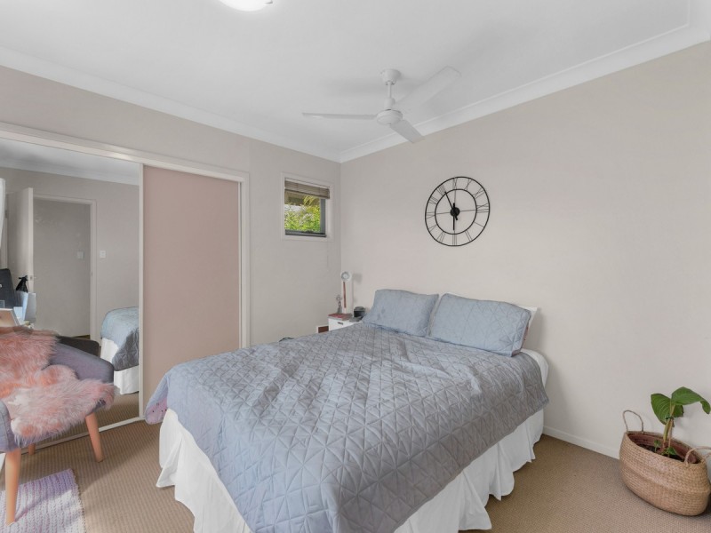 25 Blake Street, Wooloowin QLD 4030