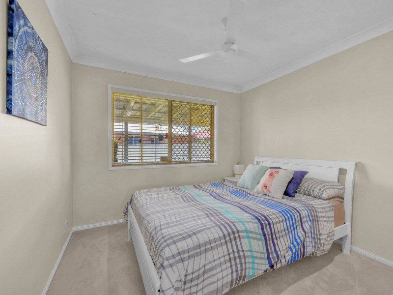 17 Rinnicrew Street, Bracken Ridge QLD 4017