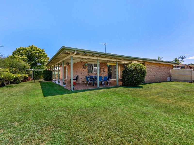 17 Rinnicrew Street, Bracken Ridge QLD 4017