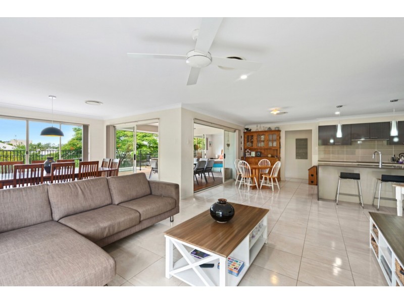 57 Kanangra Street, Stafford QLD 4053