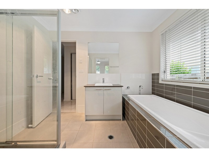 57 Kanangra Street, Stafford QLD 4053