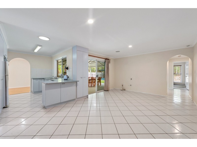 18 Kline Place, Mcdowall QLD 4053