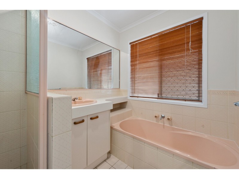 18 Kline Place, Mcdowall QLD 4053