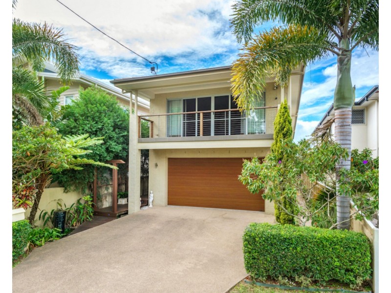 64 Lower Brighton Terrace, Sandgate QLD 4017