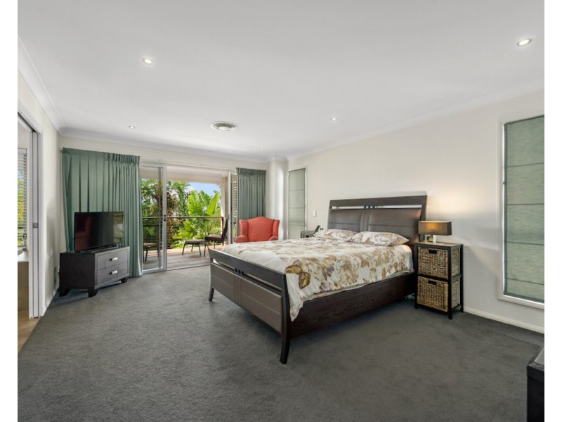 64 Lower Brighton Terrace, Sandgate QLD 4017