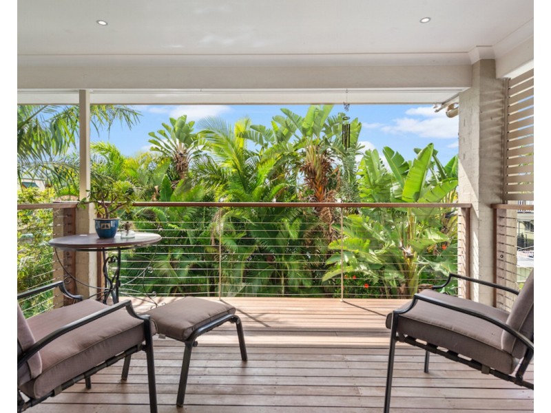 64 Lower Brighton Terrace, Sandgate QLD 4017