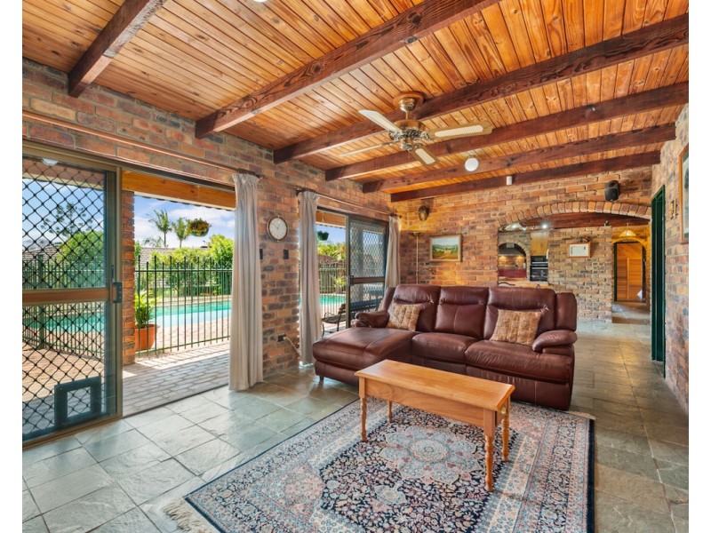 8 Moira Street, Ferny Grove QLD 4055