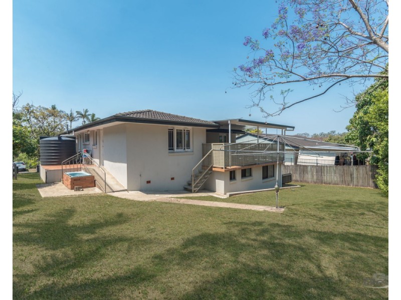 42 Blenheim Street, Chermside West QLD 4032