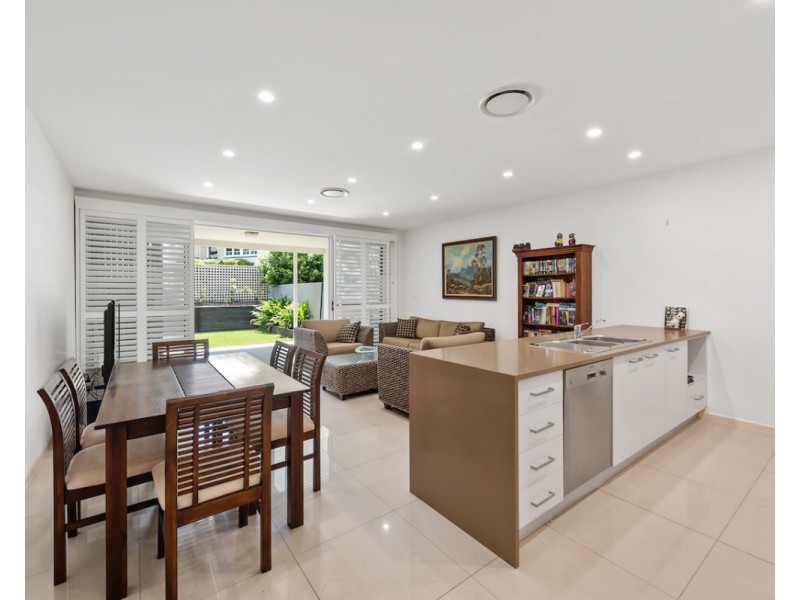 2/49 Kedron Brook Road, Wilston QLD 4051