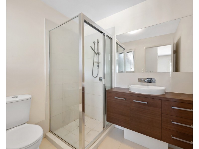 2/49 Kedron Brook Road, Wilston QLD 4051